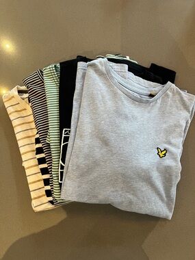 Lot of 6 men’s t-shirts of different brands